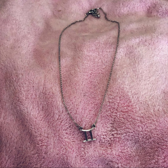 Zodiac Sign Symbol Necklace - Picture 12 of 13